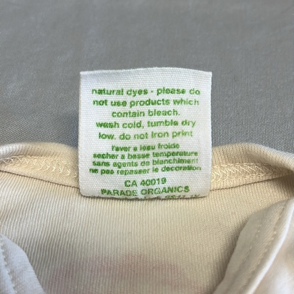 Parade - Canadian Organic cotton Cream Baby Onesie - Picture 4 of 6